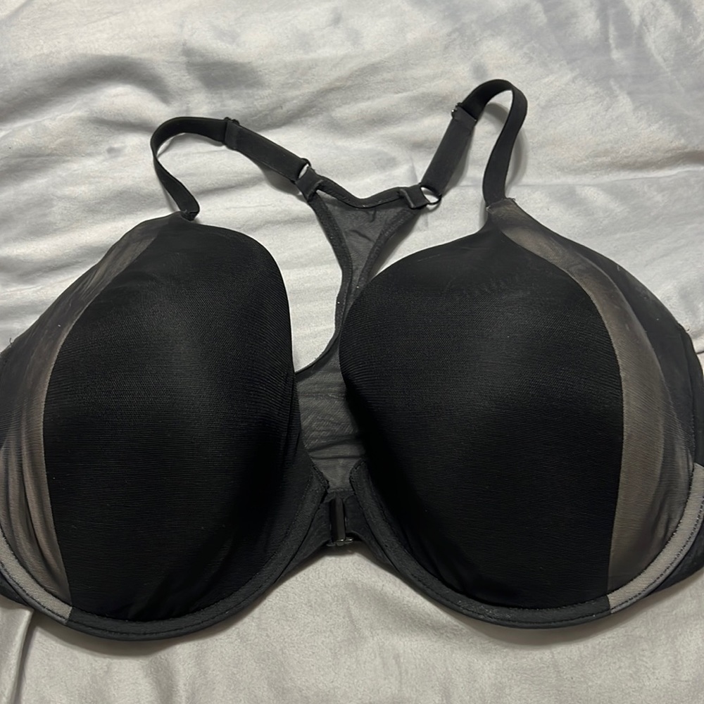 Victoria's Secret Body by Victoria racerback perfect coverage 36DDD